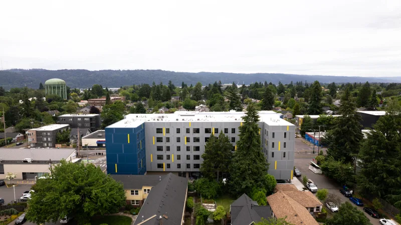 5020 Condos — photo 2